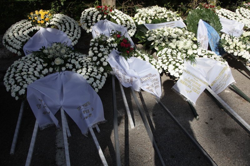 Το τελευταίο αντίο στον Κωστή Στεφανόπουλο -Με τιμές αρχηγού κράτους  [εικόνες & βίντεο] | iefimerida.gr 23