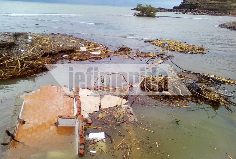 Θεομηνία στη Λέσβο -Σκηνές βιβλικής καταστροφής στο Μεσότοπο [εικόνες] | iefimerida.gr 2