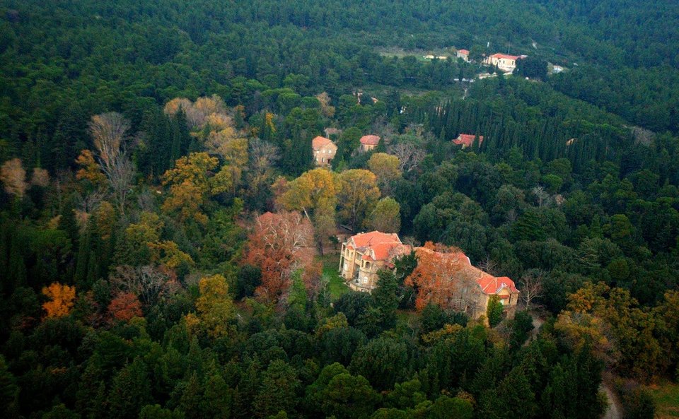 Να μη γίνει το Τατόι, Ντίσνεϊλαντ -Ανάπτυξη με σεβασμό προτείνει ο Σύλλογος Φίλων του Κτήματος | iefimerida.gr 1