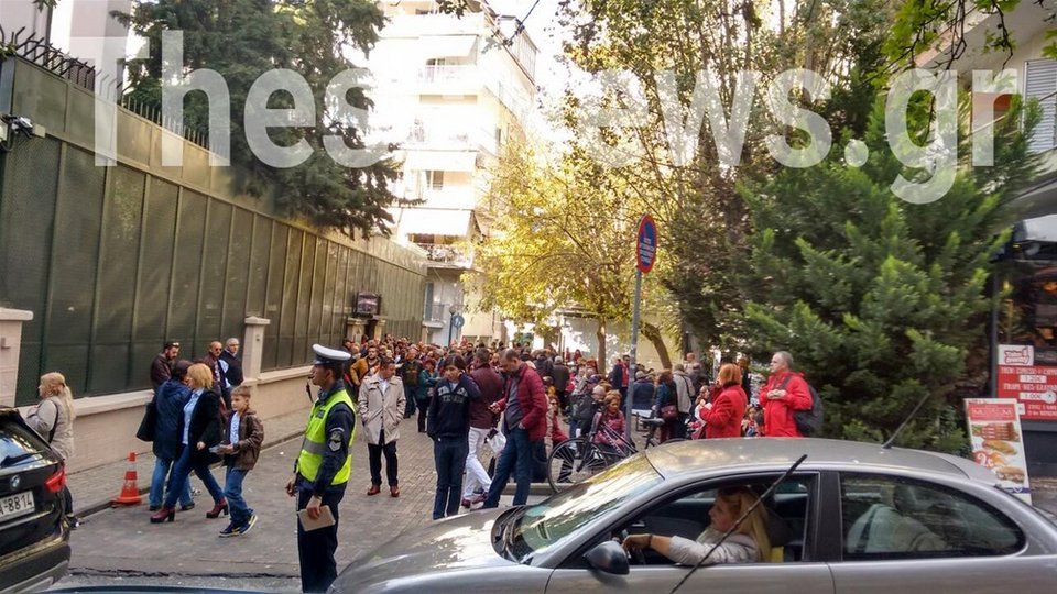 Η Θεσσαλονίκη πλημμύρισε από Τούρκους -Ουρές για να δουν το σπίτι που γεννήθηκε ο Κεμάλ [εικόνες] | iefimerida.gr 1