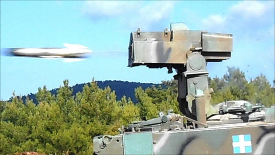 Ασκηση με βολές βαρέων όπλων και εκτοξευτών πυραύλων στη Λέσβο -Εντυπωσιακές εικόνες  [εικόνες] | iefimerida.gr 3