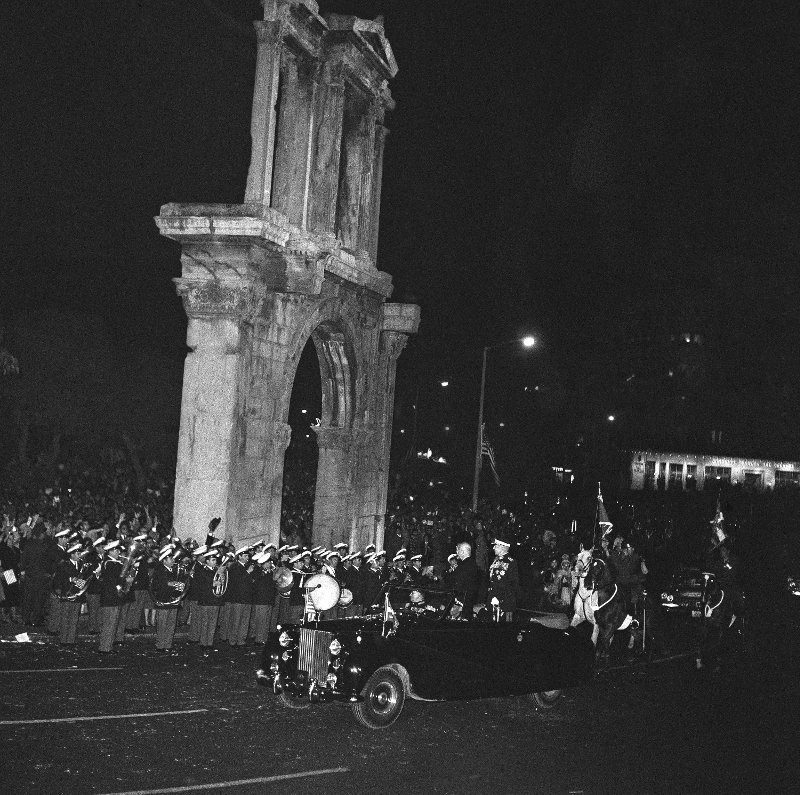 Από τον Αϊζενχάουερ στον Ομπάμα- Ολοι οι Αμερικανοί πρόεδροι που επισκέφτηκαν την Ελλάδα [εικόνες] | iefimerida.gr 1