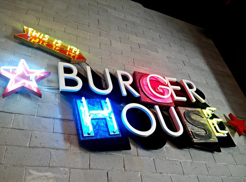 Τα Goody's Burger House πήγαν Σύνταγμα -Τα αγαπημένα μπέργκερ σε έναν χώρο γεμάτο εκπλήξεις [εικόνες & βίντεο] | iefimerida.gr 19