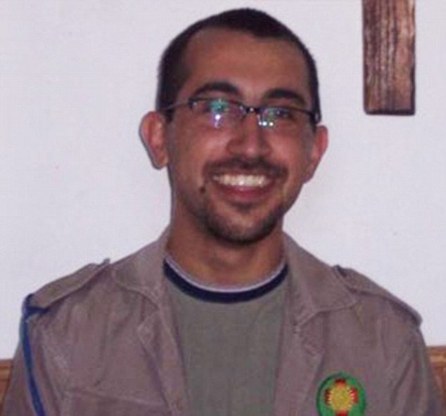 Αργεντινή: Σκότωσαν παιδεραστή μουσικό με την τρομπέτα του μέσα σε καθεδρικό ναό [εικόνες]  | iefimerida.gr 1