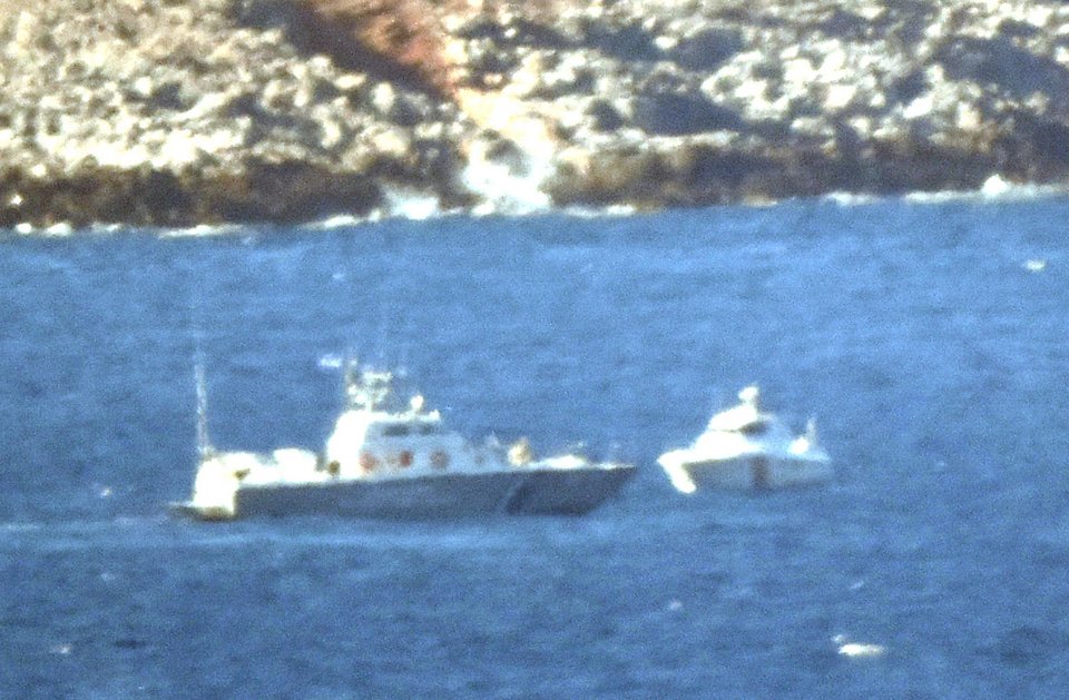 Ενταση στα Ιμια – Ελληνική και τουρκική ακτοφυλακή σε απόσταση αναπνοής [εικόνες] | iefimerida.gr 4