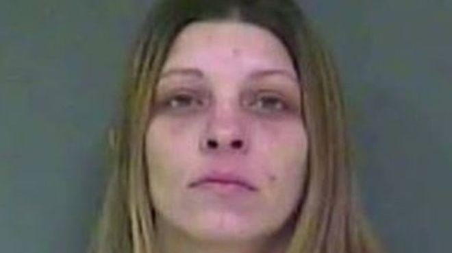 Μητέρα δάγκωσε τον γιο της επειδή άνοιξε τα χριστουγεννιάτικα δώρα! [εικόνες] | iefimerida.gr 2