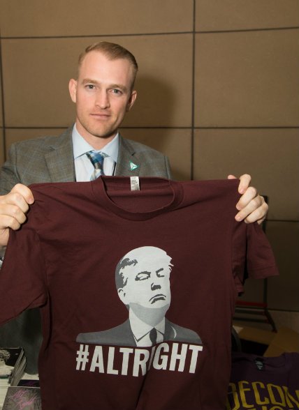 Alt Right, ένα κίνημα πίσω από τον Τραμπ: Ρατσισμός, ναζισμός, λευκή φυλή τα συνθήματά τους [εικόνες] | iefimerida.gr 6