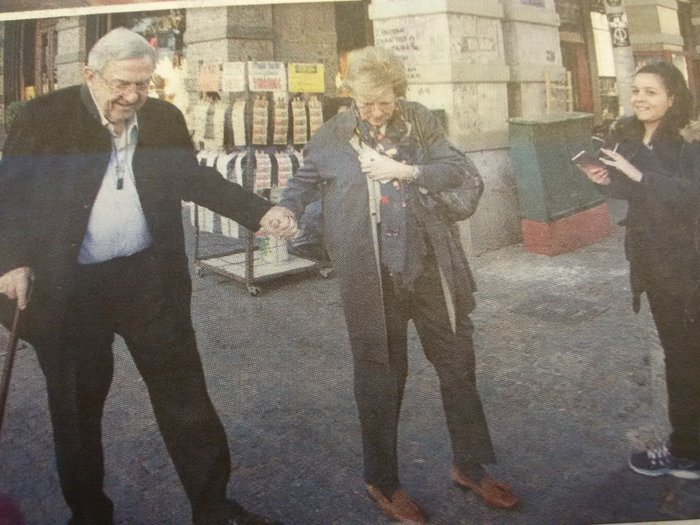 Οταν ο Τσακαλώτος έπεσε πάνω στον Κωνσταντίνο Γλίξμπουργκ [εικόνες] | iefimerida.gr 1