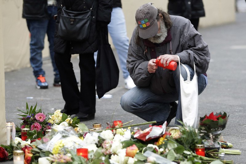 «Είμαστε σε πόλεμο», λέει χριστιανοδημοκράτης Γερμανός -Εντείνονται τα μέτρα ασφαλείας | iefimerida.gr 2