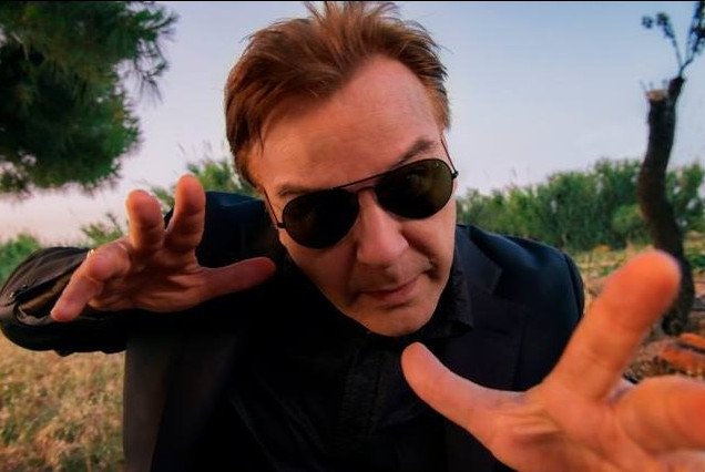 Γιώργος Δημητριάδης: «Γρατζουνάω το σήμερα, το χτες και πιθανά το αύριο με τα τραγούδια μου» [βίντεο]  | iefimerida.gr 1