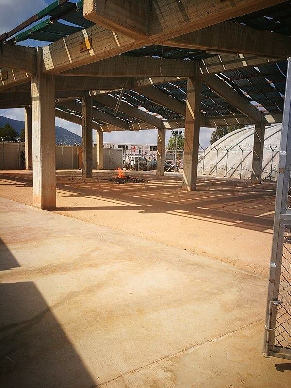 Επεισόδια στο hot spot  της Κω -Μετανάστες ξεσηκώθηκαν γιατί απέρριψαν την αίτηση ασύλου τους[εικόνα] | iefimerida.gr 0