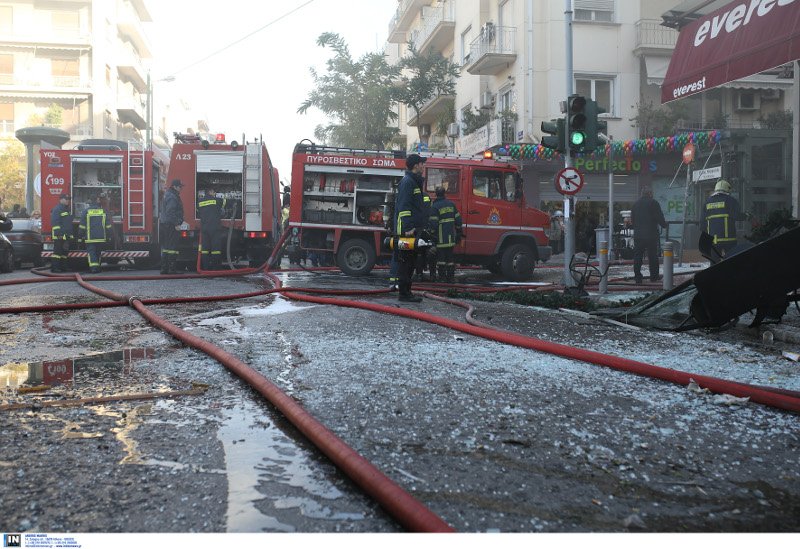 Μία νεκρή και πέντε τραυματίες -Εκρηξη στα Everest στην πλατεία Βικτωρίας [εικόνες & βίντεο] | iefimerida.gr 9