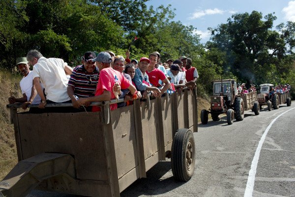 Τελευταίο αντίο των Κουβανών στον Φιντέλ Κάστρο -Κηδεύτηκε σήμερα [εικόνες] | iefimerida.gr 1