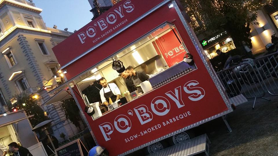 Στήθηκε το Athens Food Market: Γαστρονομία σε καντίνες από δημοφιλή εστιατόρια [εικόνες] | iefimerida.gr 1