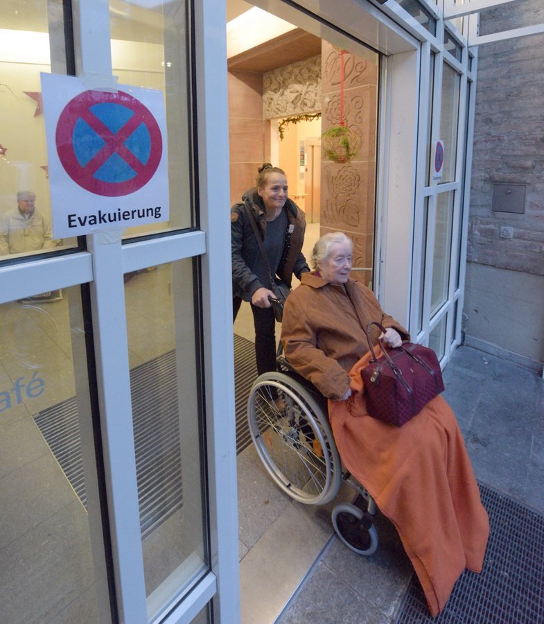 Γερμανία: Ξεσπιτώνονται 54.000 άνθρωποι επειδή βρέθηκε βόμβα του Β' Παγκοσμίου -Εκκένωση της πόλης [εικόνες] | iefimerida.gr 1