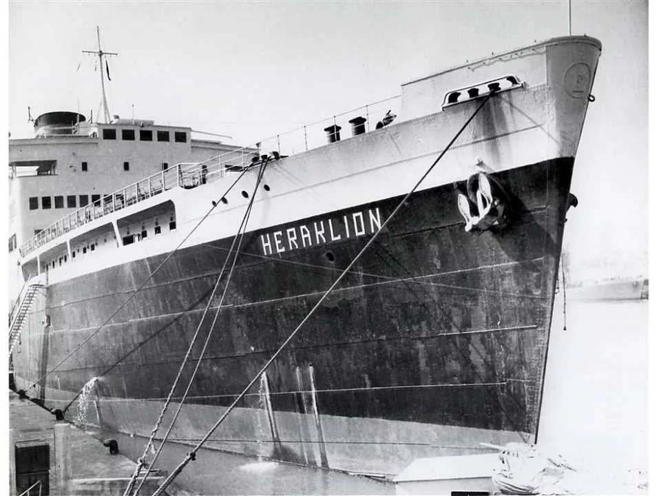 Πριν από 50 χρόνια: Το ναυάγιο του «Ηράκλειον» στη Φαλκονέρα με τους 250 νεκρούς [εικόνες & βίντεο] | iefimerida.gr 0