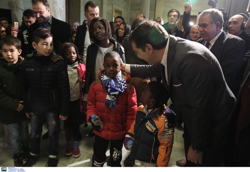 Ο Τσίπρας σε εκδήλωση για ασυνόδευτα προσφυγόπουλα στη Βουλή [εικόνες] | iefimerida.gr 1