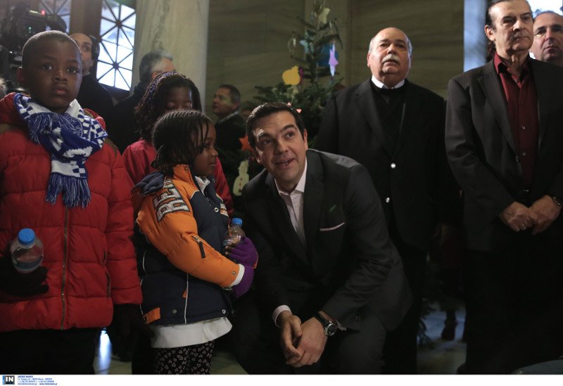 Ο Τσίπρας σε εκδήλωση για ασυνόδευτα προσφυγόπουλα στη Βουλή [εικόνες] | iefimerida.gr 2