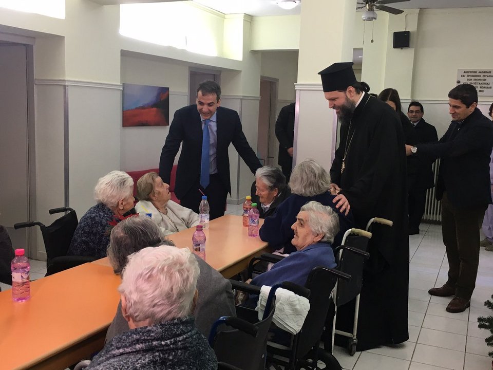 Κινητικότητα και από Μητσοτάκη: Ξημερώματα στο αμαξοστάσιο απορριμματοφόρων του δήμου Αθηναίων [εικόνες] | iefimerida.gr 4