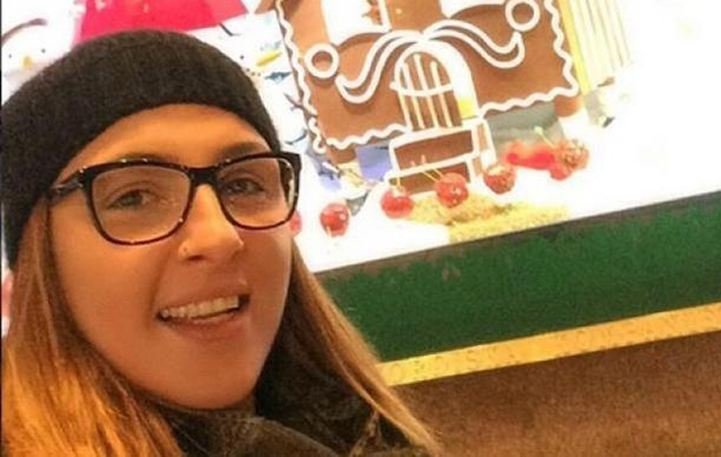 Αγνώριστη η Ελενα Παπαρίζου -Χριστουγεννιάτικη απόδραση στη Σουηδία [εικόνες] | iefimerida.gr 0