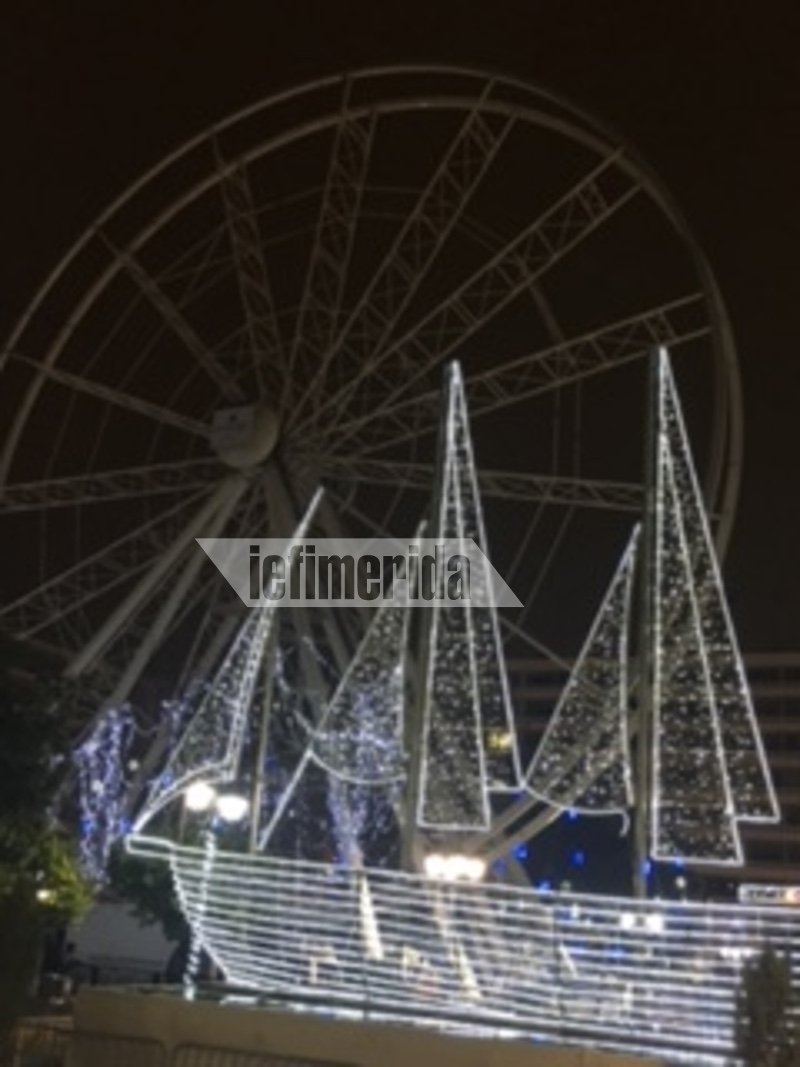 Βαγόνια τέλος: «Γυμνή» η ρόδα στο Σύνταγμα -Την αποσυναρμολόγησαν λόγω κακοκαιρίας [εικόνες] | iefimerida.gr 0