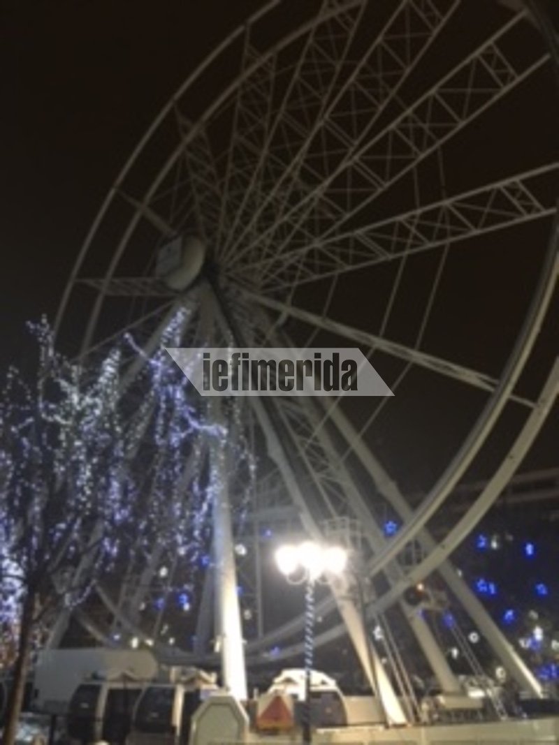 Βαγόνια τέλος: «Γυμνή» η ρόδα στο Σύνταγμα -Την αποσυναρμολόγησαν λόγω κακοκαιρίας [εικόνες] | iefimerida.gr 2