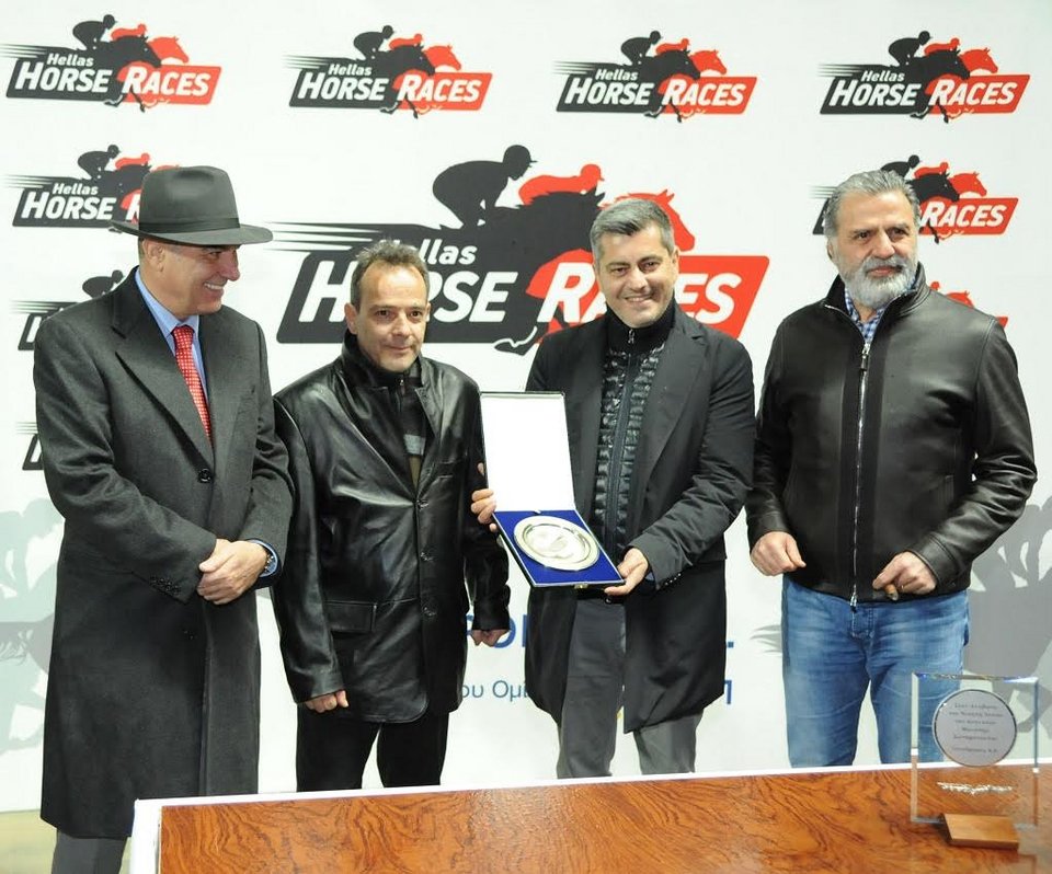 Η Ιπποδρομίες ΑΕ τίμησε τον Θανάση Σωτηρόπουλο [εικόνες & βίντεο] | iefimerida.gr 0