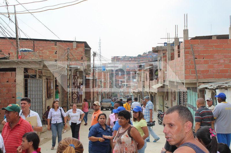 Ρεκόρ εγκληματικότητας στη Βενεζουέλα: Το 2016 έγιναν σχεδόν 30.000 δολοφονίες [εικόνες] | iefimerida.gr 4