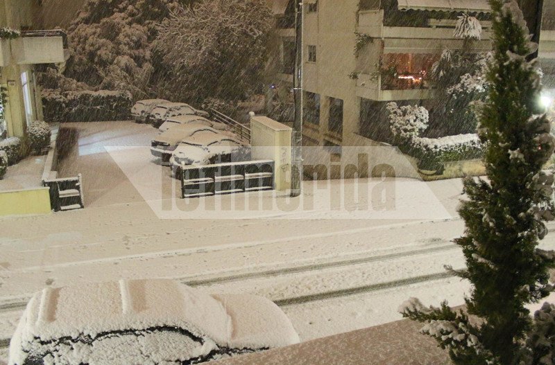 Επέλαση χιονιά: Στα λευκά η χώρα, το έστρωσε και στην Αθήνα [εικόνες] | iefimerida.gr 5