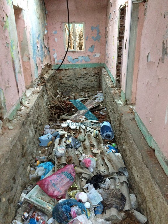 Το σπίτι όπου βρέθηκε νεκρός ο 6χρονος στην Κομοτηνή [εικόνες] | iefimerida.gr 2