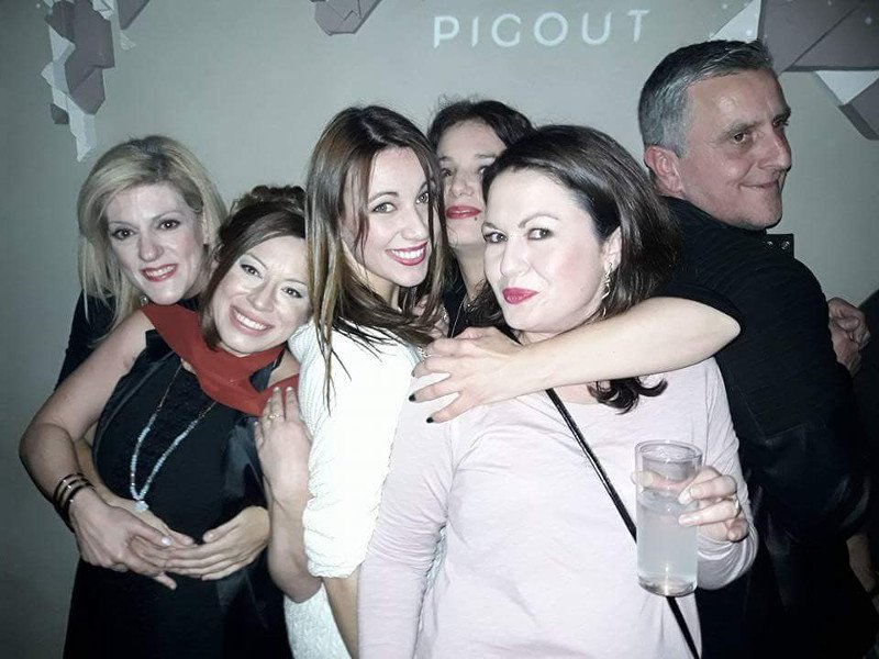 «Ξεφάντωσαν» οι δημοσιογράφοι του Alpha -Στο πάρτι του διευθυντή ειδήσεων [εικόνες] | iefimerida.gr 3