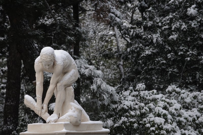Η Αθήνα είναι πιο όμορφη χιονισμένη -Kαρέ από το κέντρο της πόλης [εικόνες] | iefimerida.gr 4