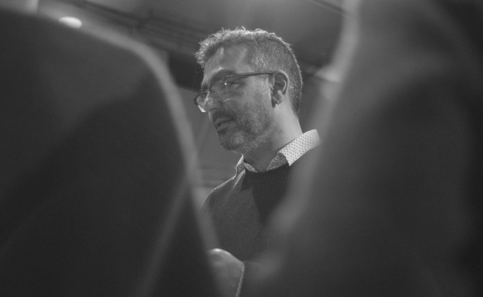 Δαιμονισμένοι στο Εθνικό: Θεατρικό ορατόριο με μουσικούς και σοπράνο [εικόνες & τρέιλερ] | iefimerida.gr 0