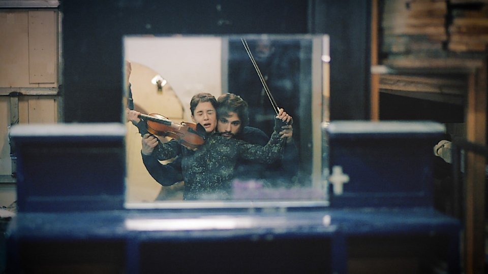 Δαιμονισμένοι στο Εθνικό: Θεατρικό ορατόριο με μουσικούς και σοπράνο [εικόνες & τρέιλερ] | iefimerida.gr 1