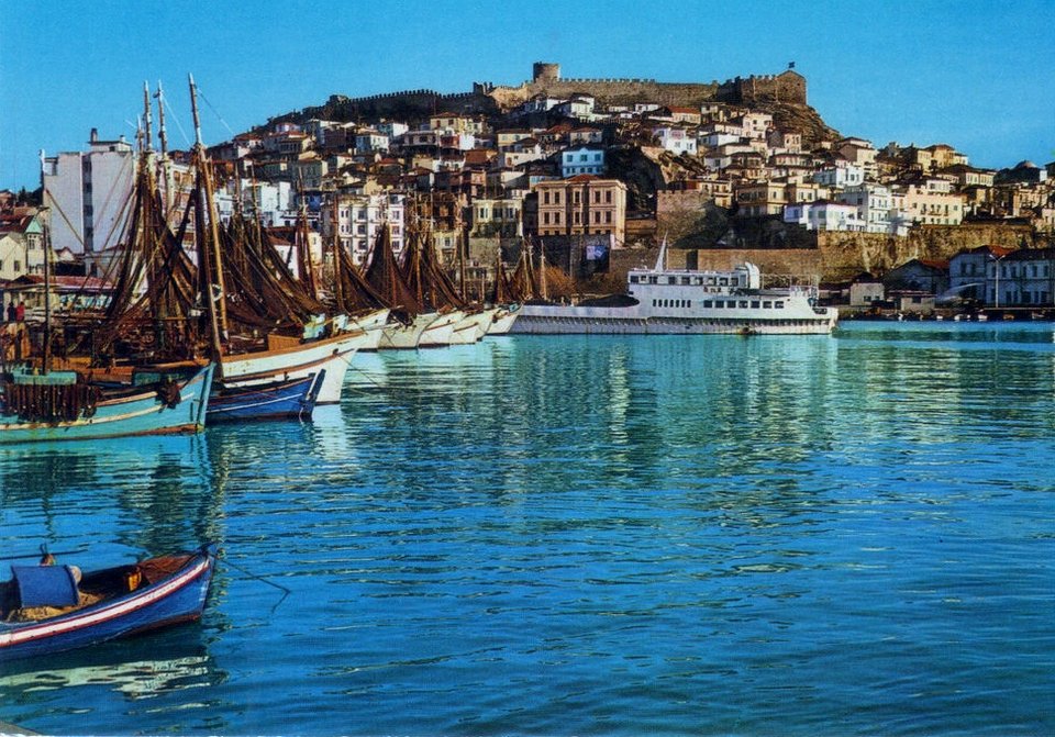 Οι ψαράδες της Καβάλας: Τα καΐκια από το Τσεσμέ, ο πόλεμος, η ατραξιόν [εικόνες] | iefimerida.gr 6