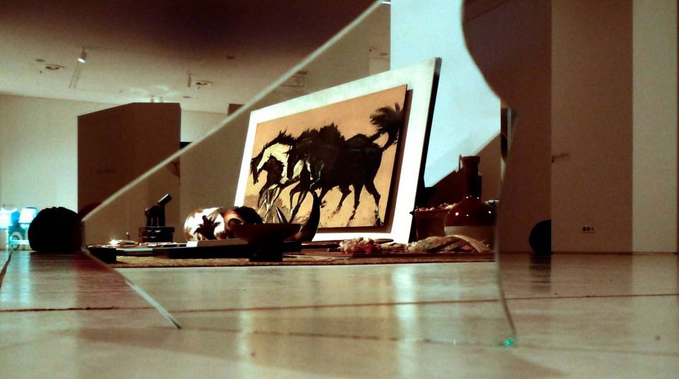 Σπουδαστές φωτογραφίζουν το ΕΜΣΤ και εκθέτουν τα έργα τους στο Μουσείο [εικόνες] | iefimerida.gr 2