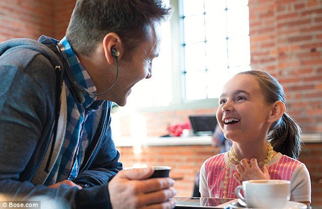 Το gadget για κινητά που θα σε «σώσει» από τον πολυλογά συνάδελφο- Συγκαλύπτει τη φωνή του με χαλαρωτικούς ήχους [εικόνες] | iefimerida.gr 3