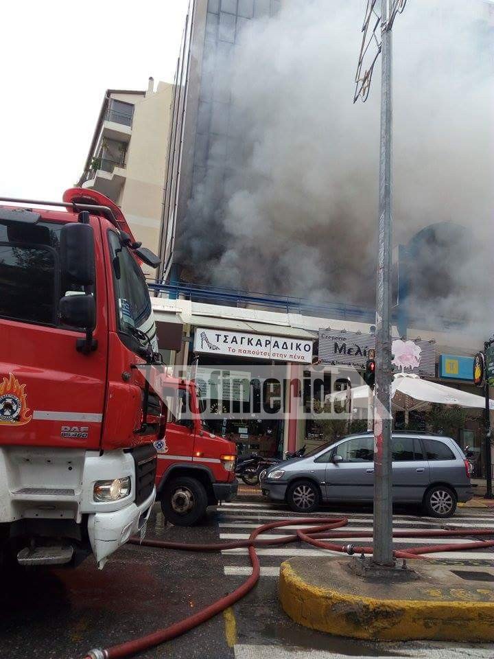 Φωτιά σε διαμέρισμα στο Γαλάτσι- Ισχυρές πυροσβεστικές δυνάμεις [εικόνες] | iefimerida.gr 0