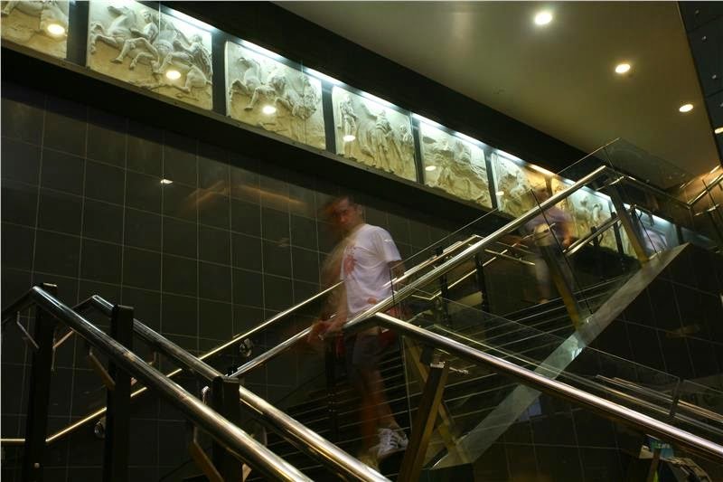 Στη Χιλή έδωσαν σε σταθμό του Μετρό το όνομα «Ελλάδα» -Γεμάτο αντίγραφα από ελληνικές αρχαιότητες, εντυπωσιάζει [εικόνες] | iefimerida.gr 5