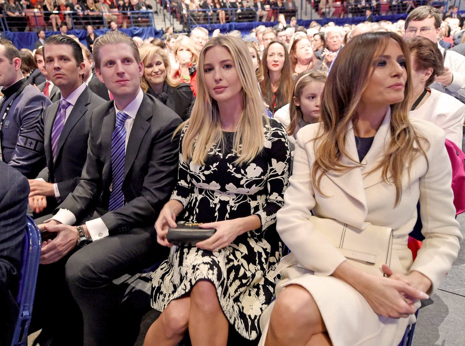 Η ξανθιά βόμβα Ιβάνκα Τραμπ θα είναι στο εξής η πιο ισχυρή γυναίκα στον κόσμο [εικόνες] | iefimerida.gr 7