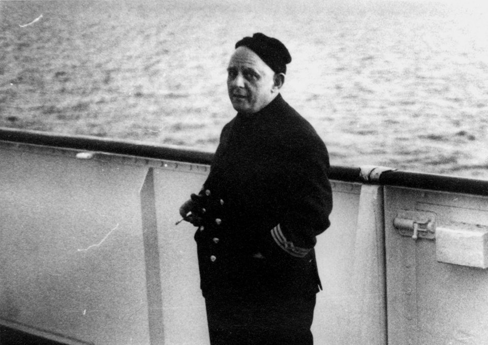 Νίκος Καββαδίας: Ο ποιητής των οριζόντων γεννήθηκε σαν σήμερα, πριν 106 χρόνια [εικόνες] | iefimerida.gr 2