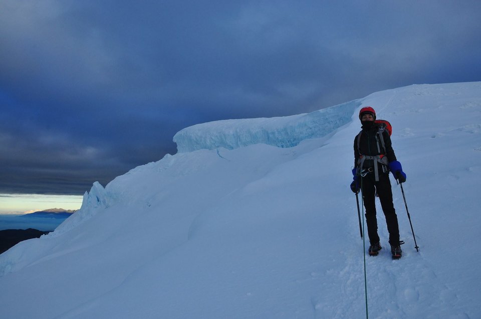 Ελληνίδα ορειβάτισσα ξεκινά να κατακτήσει το Εβερεστ [εικόνες] | iefimerida.gr 1