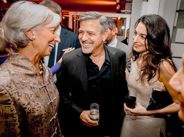 Νταβός: Η Λαγκάρντ ρωτάει τον Τζορτζ Κλούνεϊ αν η Αμάλ είναι έγκυος [εικόνες] | iefimerida.gr 0