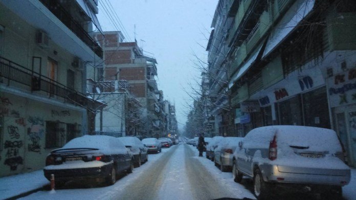 Στον «πάγο» Λάρισα, Τρίκαλα, Καρδίτσα -Πυκνό χιόνι, χαμηλές θερμοκρασίες [εικόνες] | iefimerida.gr 7