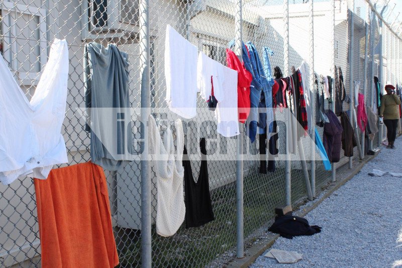 Τι κρύβεται πίσω από τα κύματα μεταναστών από τη Βενεζουέλα και τη Δομινικανή Δημοκρατία που φθάνουν στη Λέσβο [εικόνες] | iefimerida.gr 2