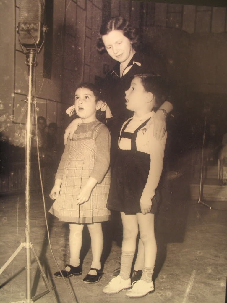 Εκθεση για τη «Θεία Λένα» -Τη θρυλική παιδαγωγό των Ελληνόπουλων [εικόνες] | iefimerida.gr 0