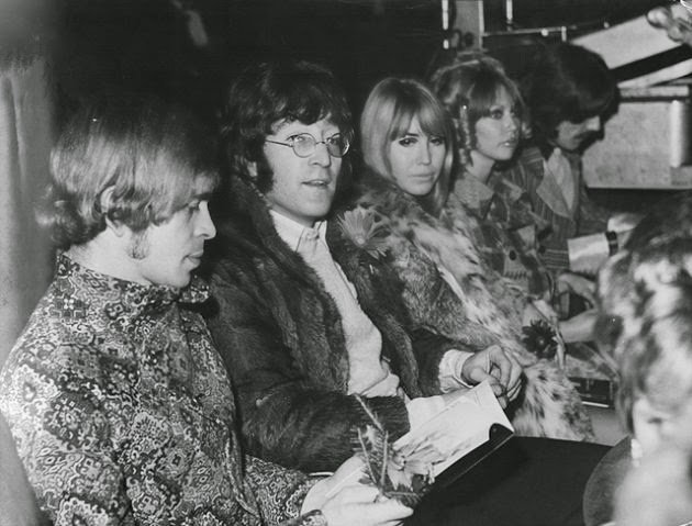 Η απίστευτη ζωή του Αλέξη Μάρδα, συνεργάτη των Beatles, που βρέθηκε νεκρός στο Κολωνάκι [εικόνες] | iefimerida.gr 2