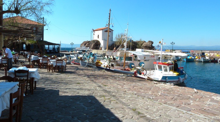 AFAR: Η Σκάλα Συκαμνιάς στη Λέσβο έγινε κορυφαίος προορισμός εξαιτίας των προσφύγων [εικόνες] | iefimerida.gr 3