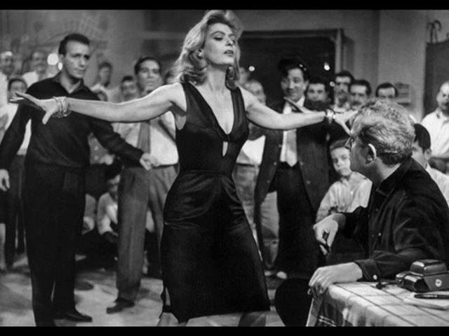 Τα Ελληνικά Οσκαρ: Από Παξινού και Χατζιδάκι σε Φωτόπουλο, Γαβρά και Vangelis [εικόνες]  | iefimerida.gr 3