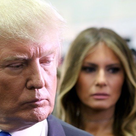 Μόνη, θλιμμένη, συγκλονιστική: Το αμερικανικό Twitter φωνάζει #FreeMelania! [εικόνες] | iefimerida.gr 1